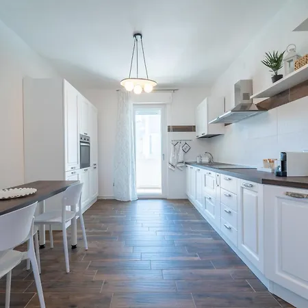 Apartman La Tramontana Di Enza -